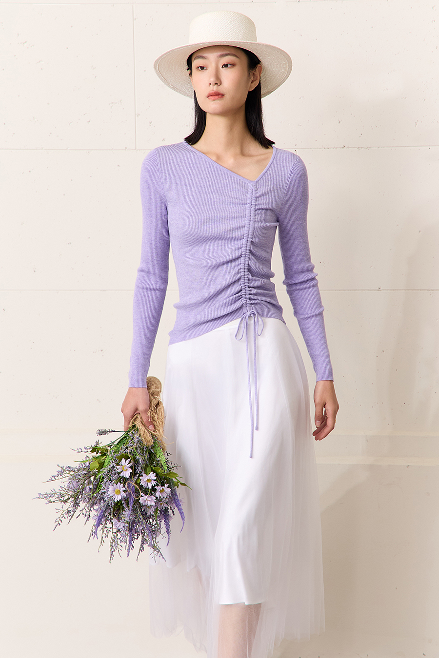 Slant V-Neck Drawstring Knit Top|AMII-AMII.com