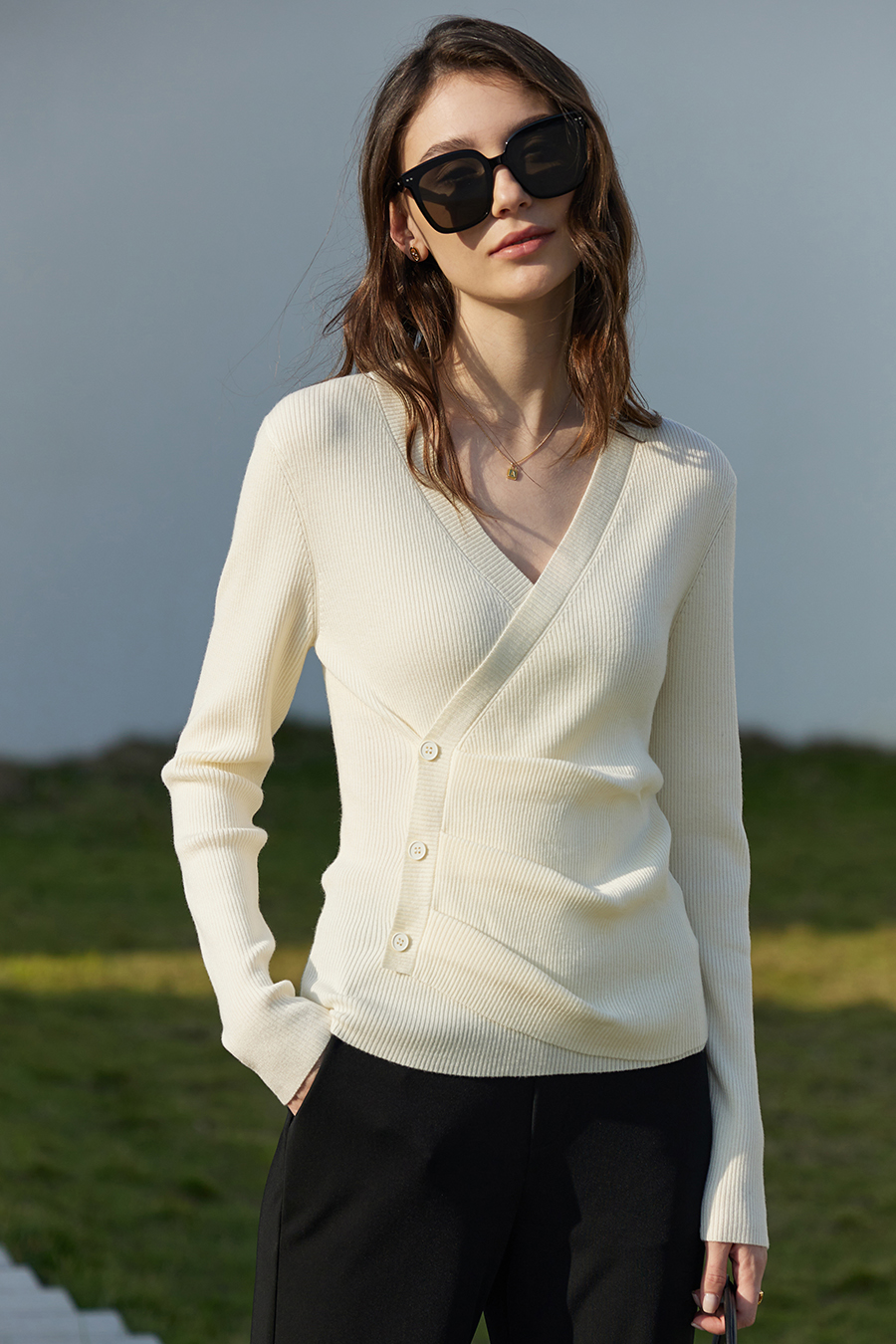 V - Neck Fake Placket Knitted Sweater|AMII-AMII.com