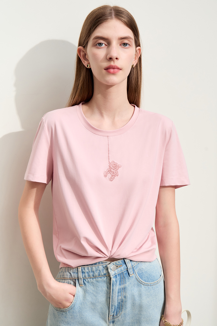 Little Bear Embroidered Ice Porcelain Cotton T - Shirt|AMII-AMII.com
