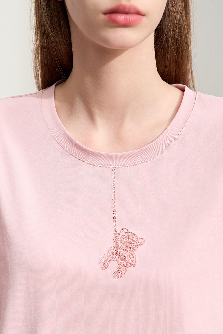 Little Bear Embroidered Ice Porcelain Cotton T - Shirt|AMII-AMII.com