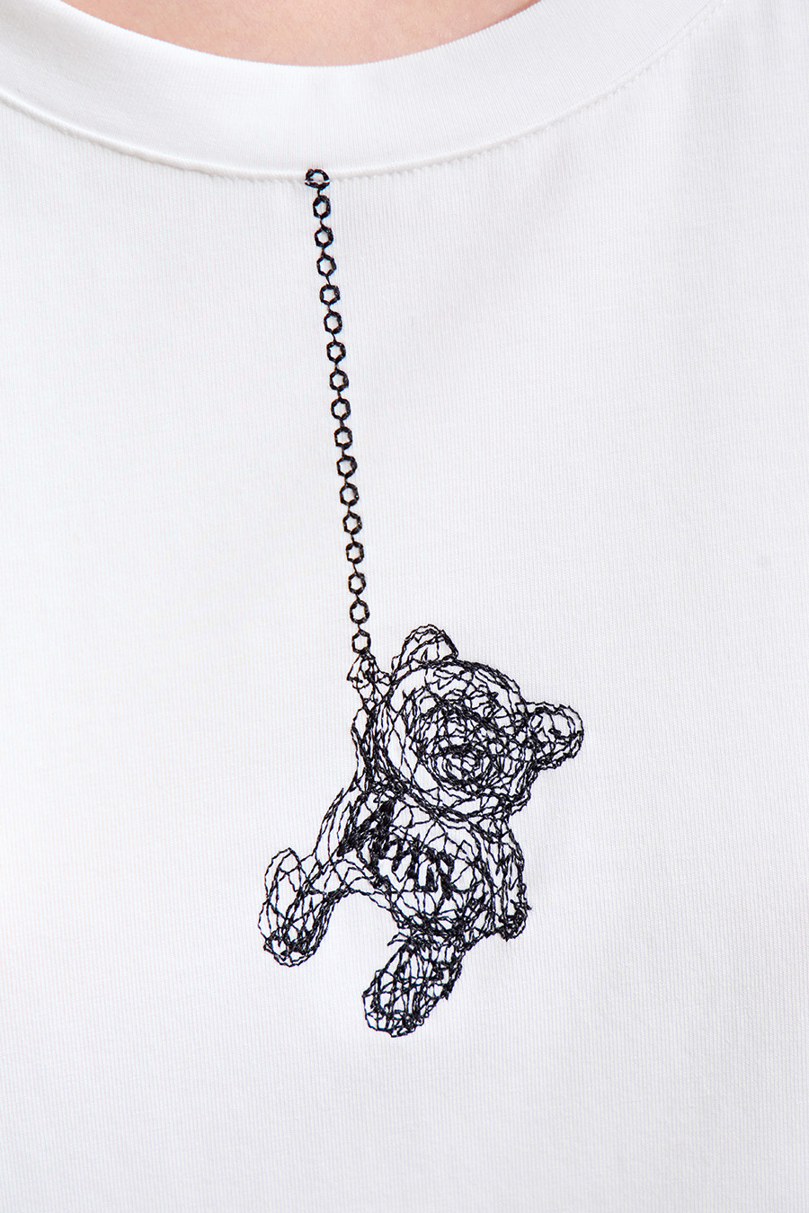 Little Bear Embroidered Ice Porcelain Cotton T - Shirt|AMII-AMII.com