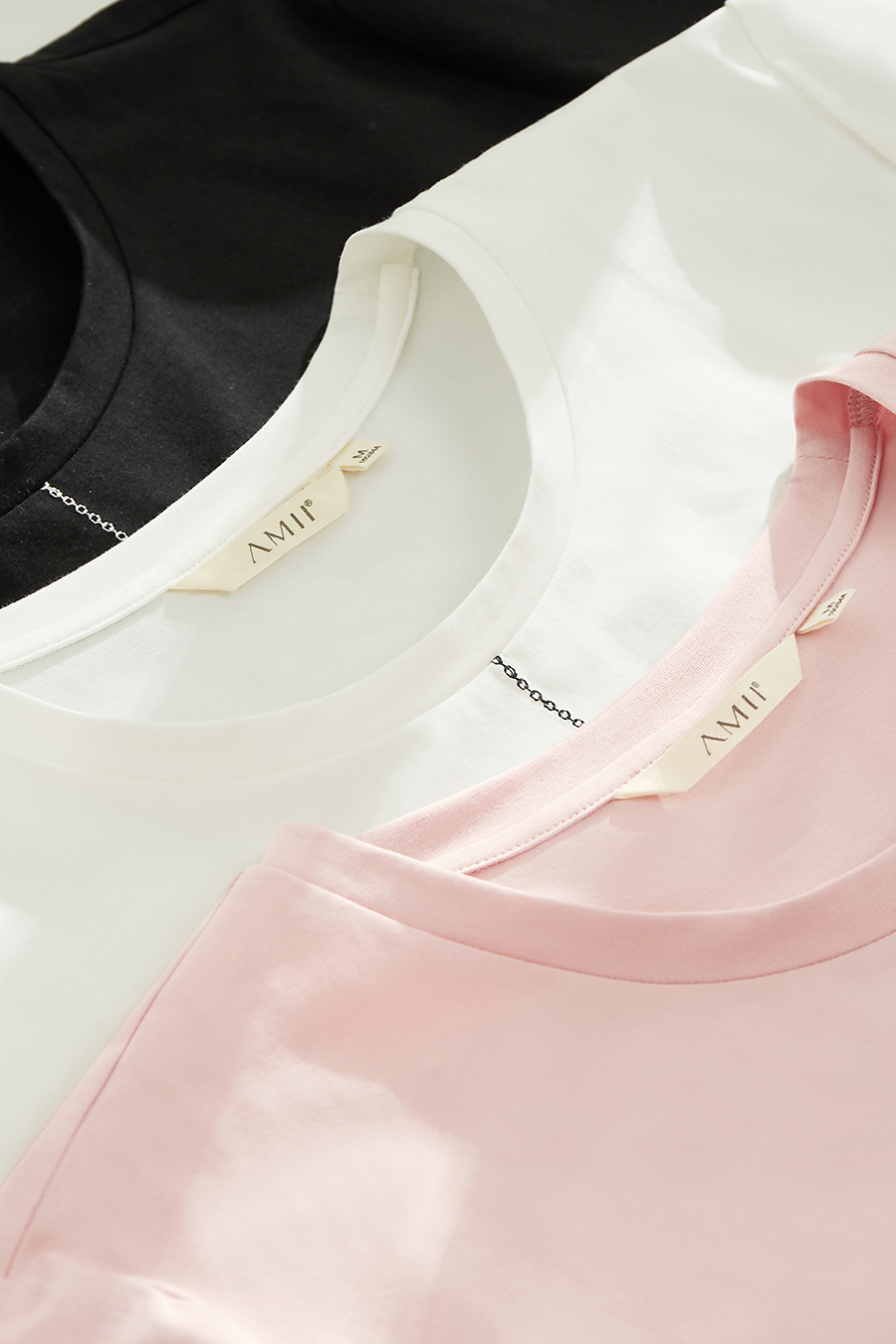 Little Bear Embroidered Ice Porcelain Cotton T - Shirt|AMII-AMII.com