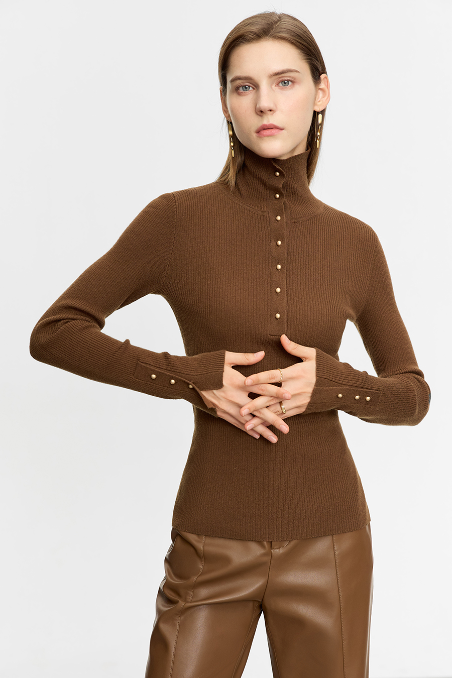Buttoned High Neck Slim Sweater|AMII-AMII.com