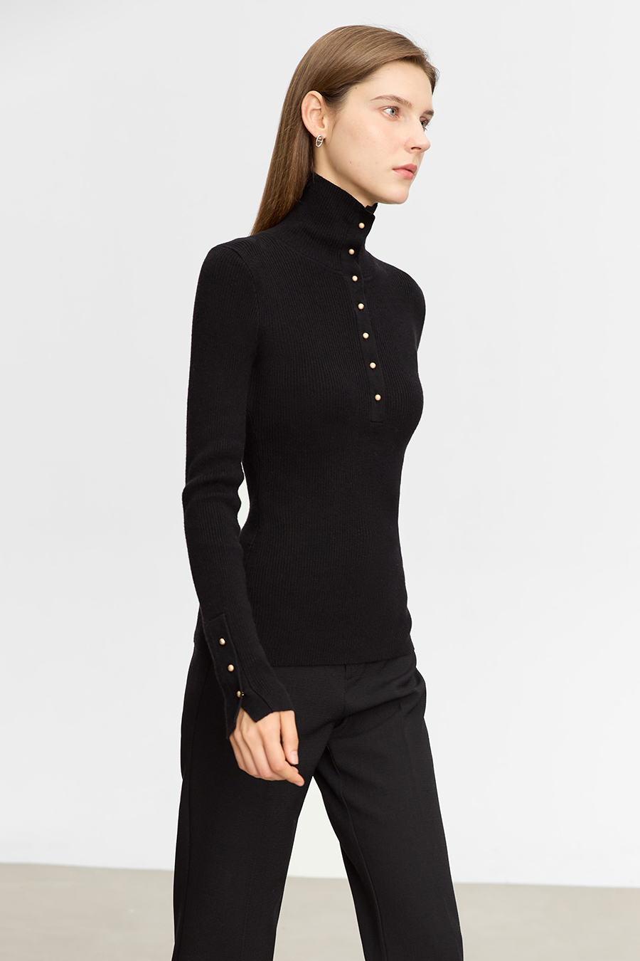 Buttoned High Neck Slim Sweater|AMII-AMII.com