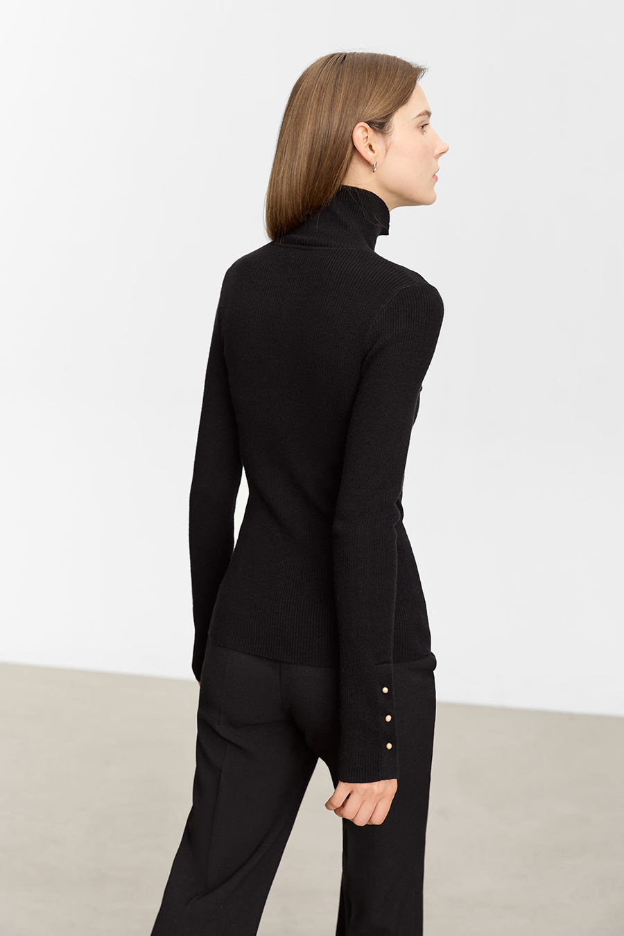 Buttoned High Neck Slim Sweater|AMII-AMII.com