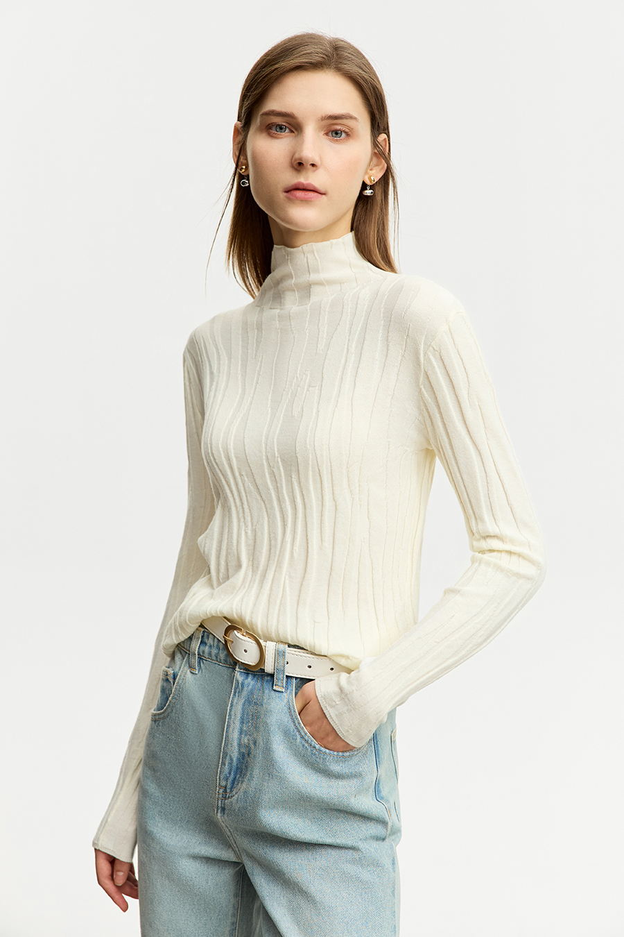 Wool - containing High Neck Slim Sweater|AMII-AMII.com