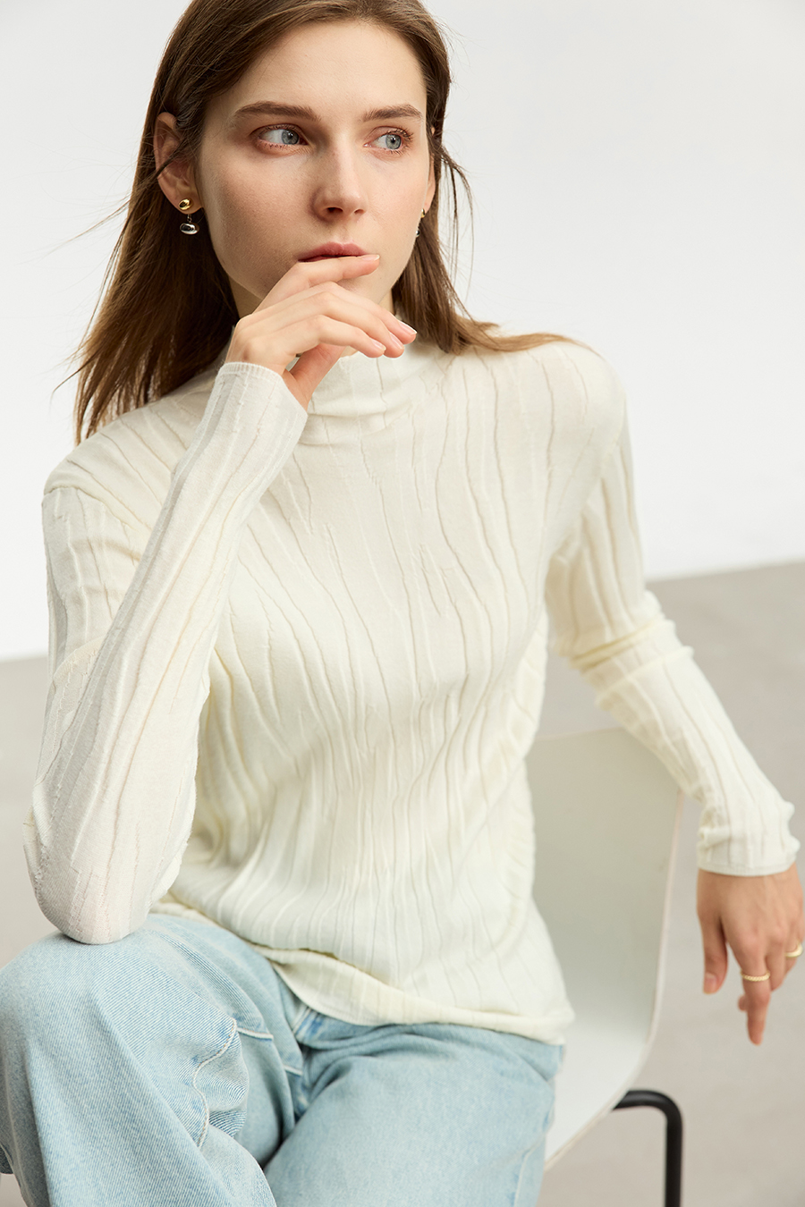 Wool - containing High Neck Slim Sweater|AMII-AMII.com