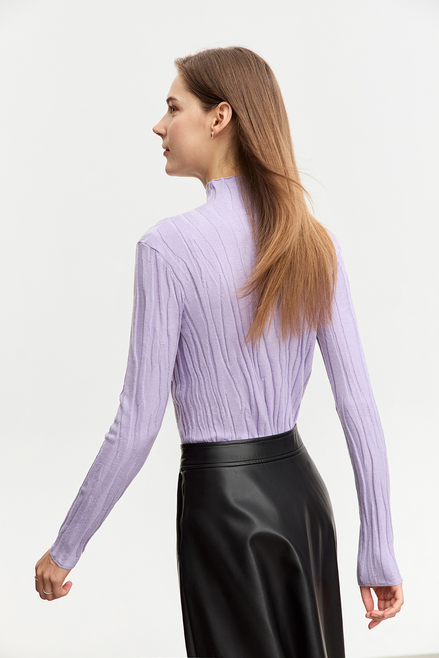 Wool - containing High Neck Slim Sweater|AMII-AMII.com