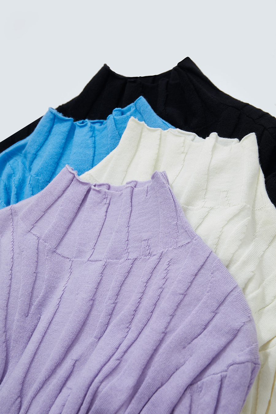 Wool - containing High Neck Slim Sweater|AMII-AMII.com