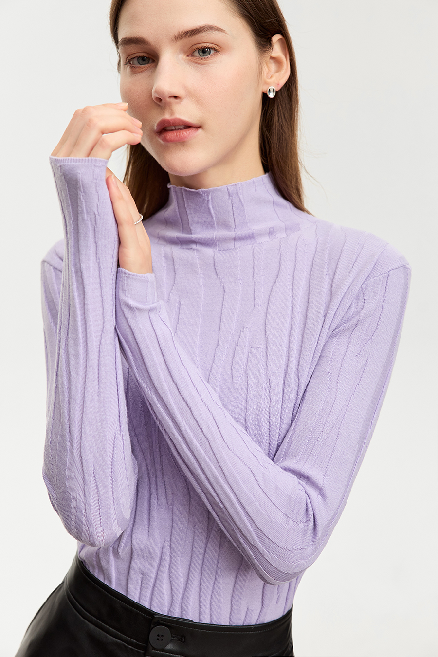 Wool - containing High Neck Slim Sweater|AMII-AMII.com