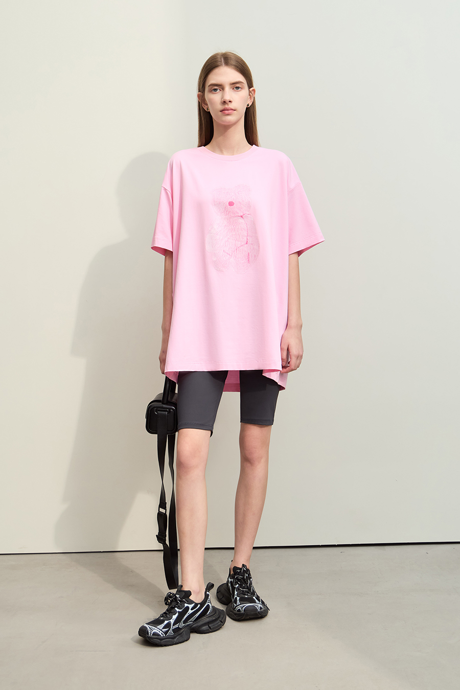 Hyaluronic acid fabric tee with bear print|AMII