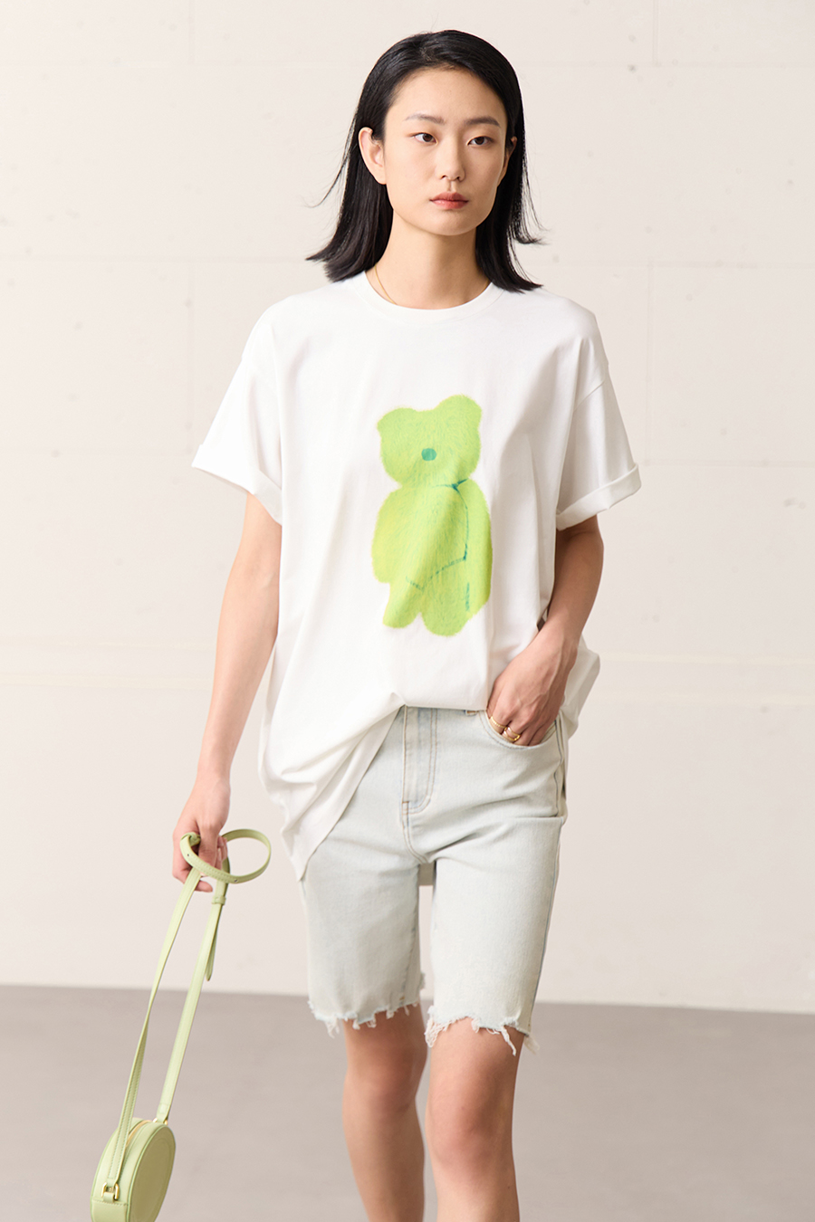 Hyaluronic acid fabric tee with bear print|AMII