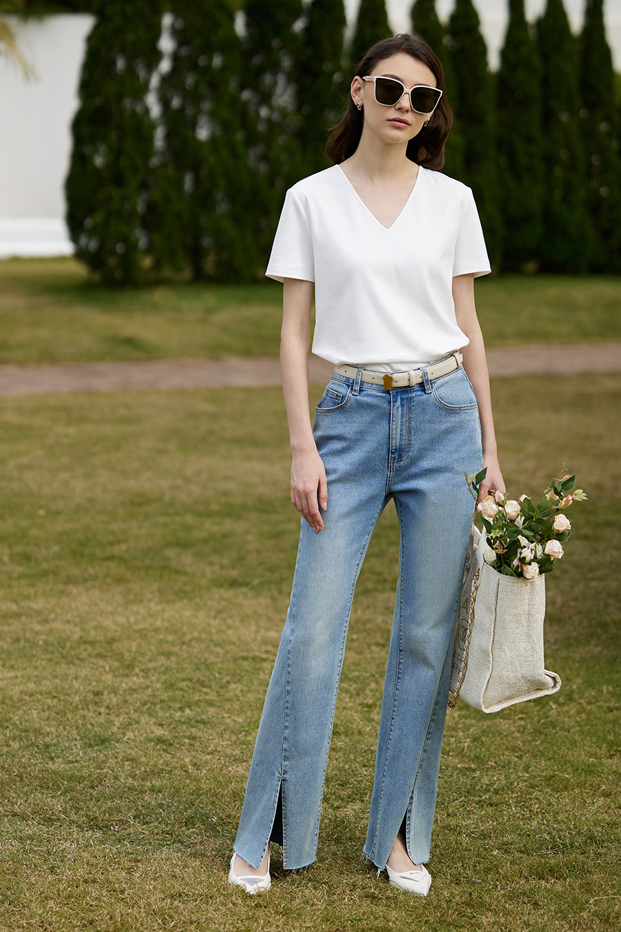 V-neck Hollow Pleated Cotton T-shirt