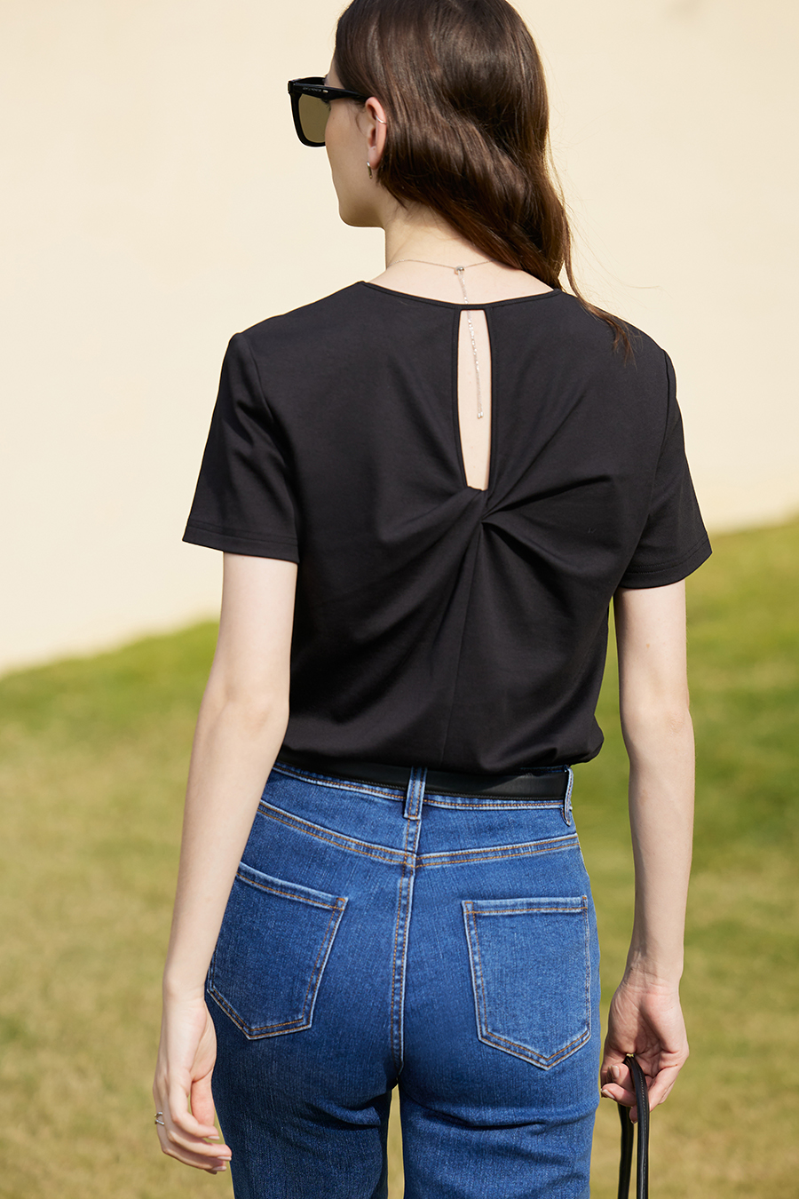 V-neck Hollow Pleated Cotton T-shirt