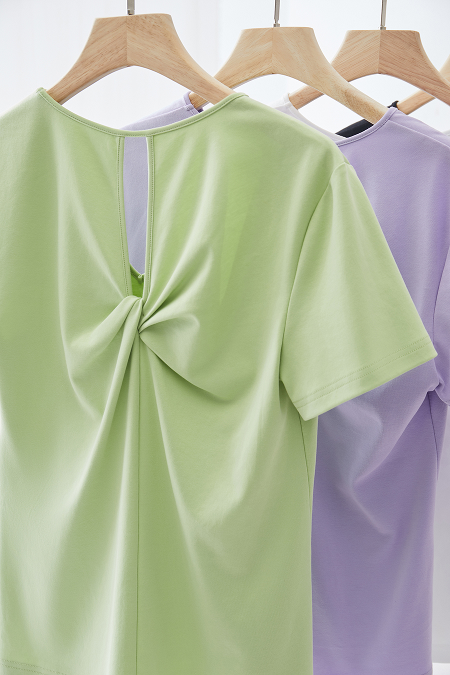 V-neck Hollow Pleated Cotton T-shirt