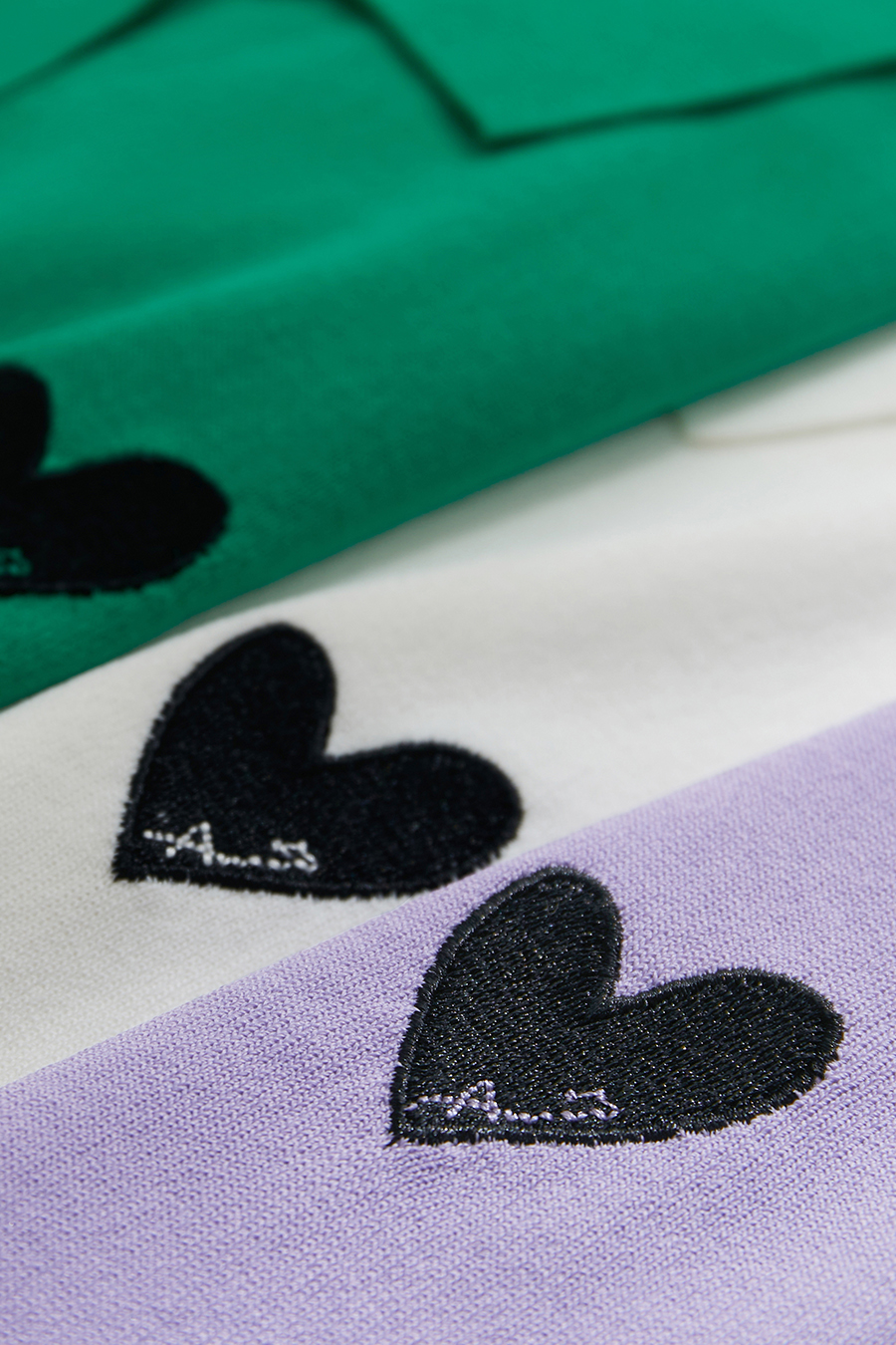 Polo Neck Heart Embroidery Knit Sweater