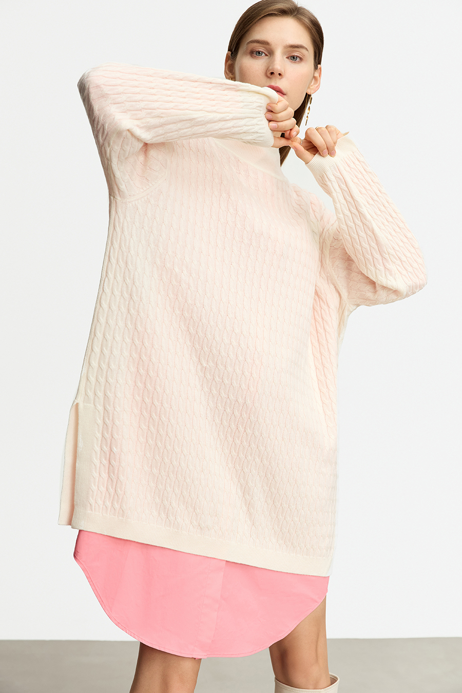 Loose Mid-length Cable Knit Sweater