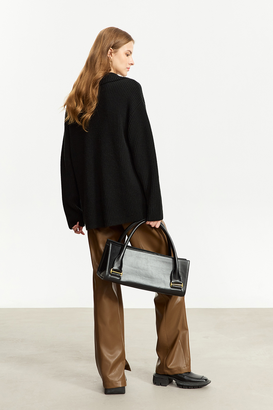 Lapel V - Neck Loose Sweater|AMII-AMII.com