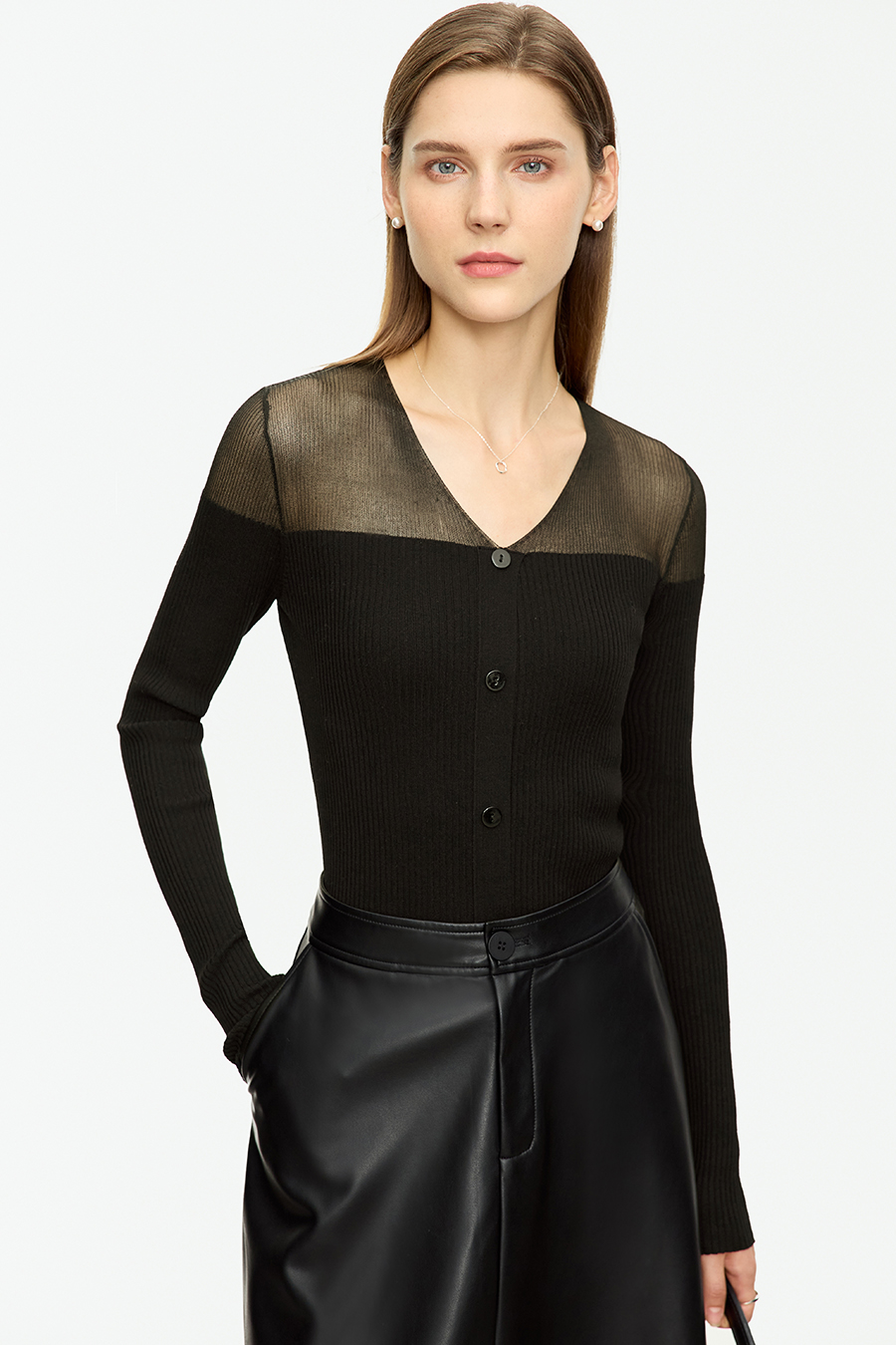 Sheer Spliced V - Neck Sweater|AMII-AMII.com