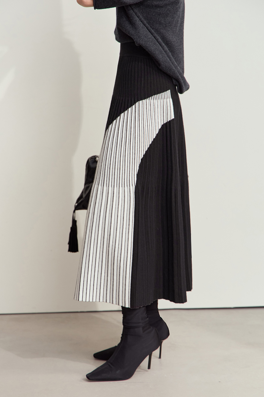 Color Block Pleated Midi Skirt|AMII-AMII.com