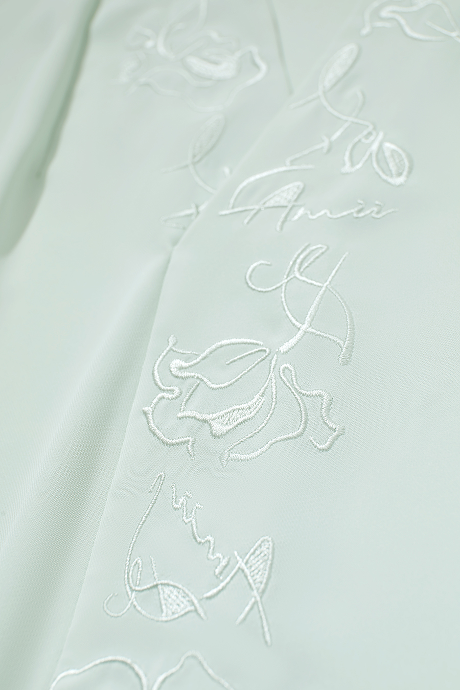 Rose Embroidered Chiffon Blouse|AMII-AMII.com