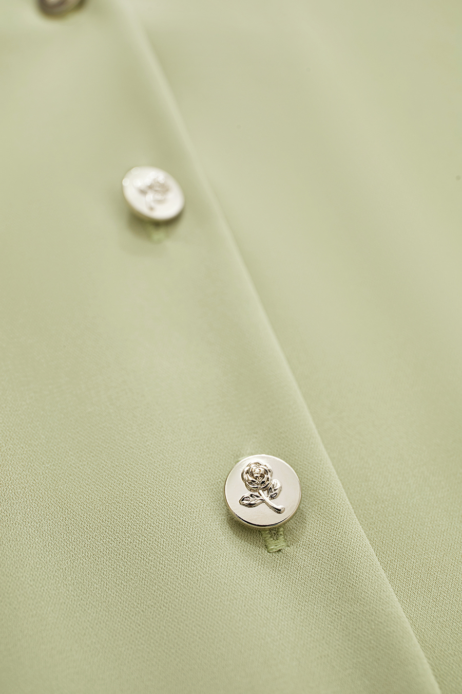 V-neck Lantern Sleeve Shirt