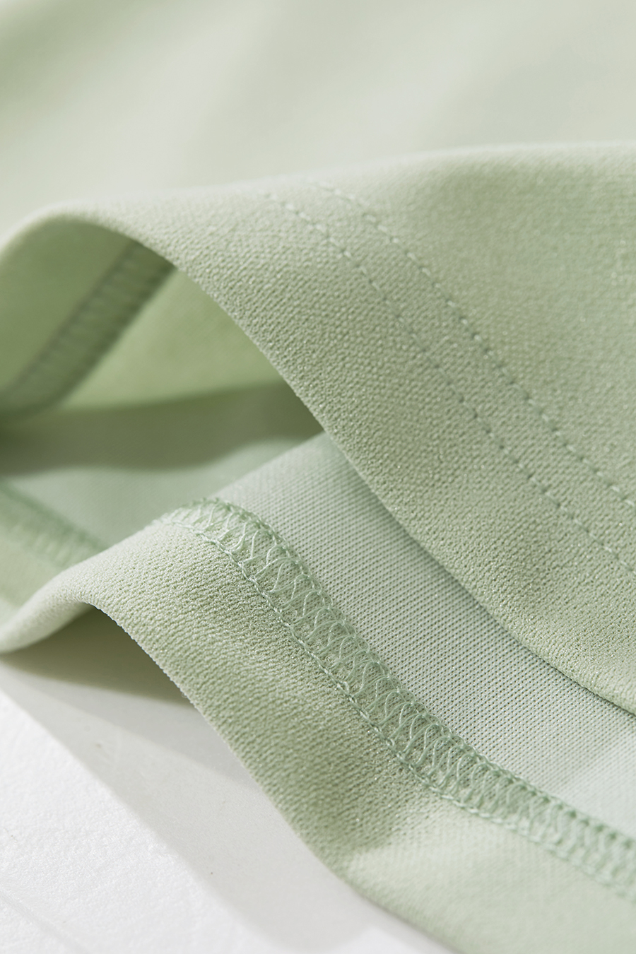 Placket-front slight-stretch dress|AMII