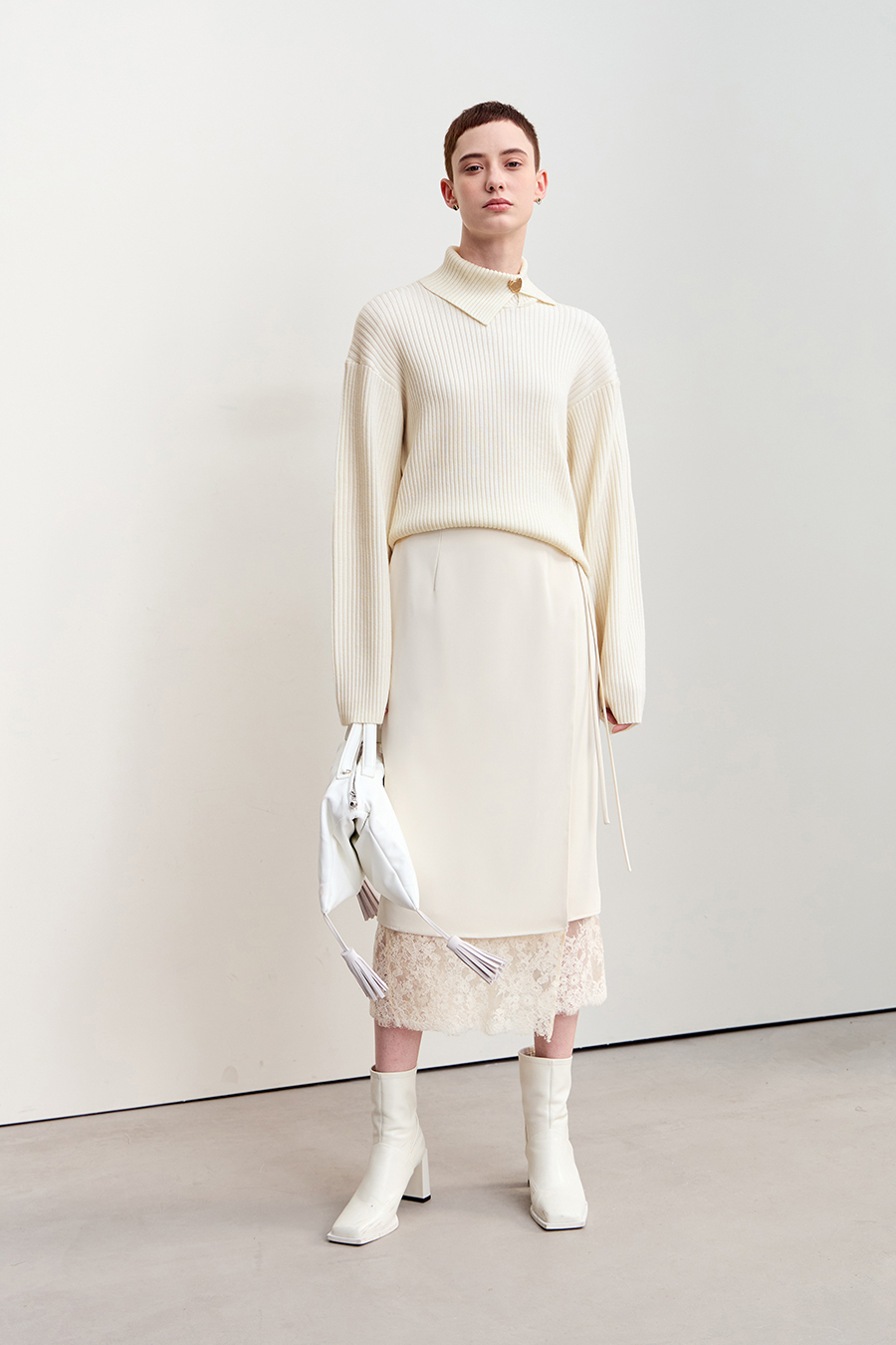 Lapel Drop-shoulder Sweater