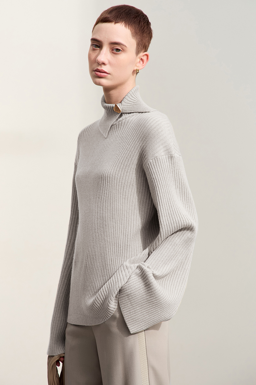 Lapel Drop-shoulder Sweater