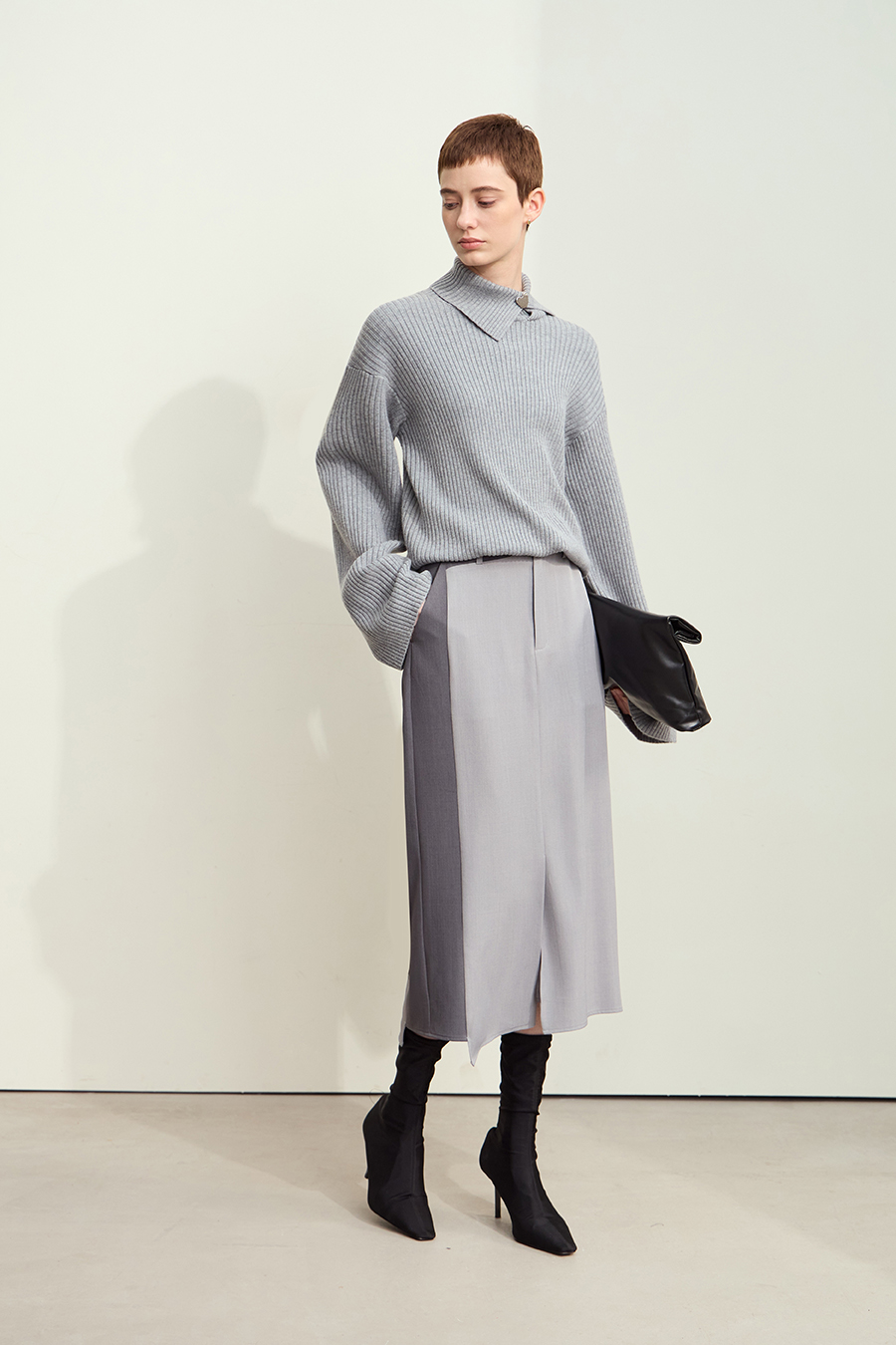 Lapel Drop-shoulder Sweater