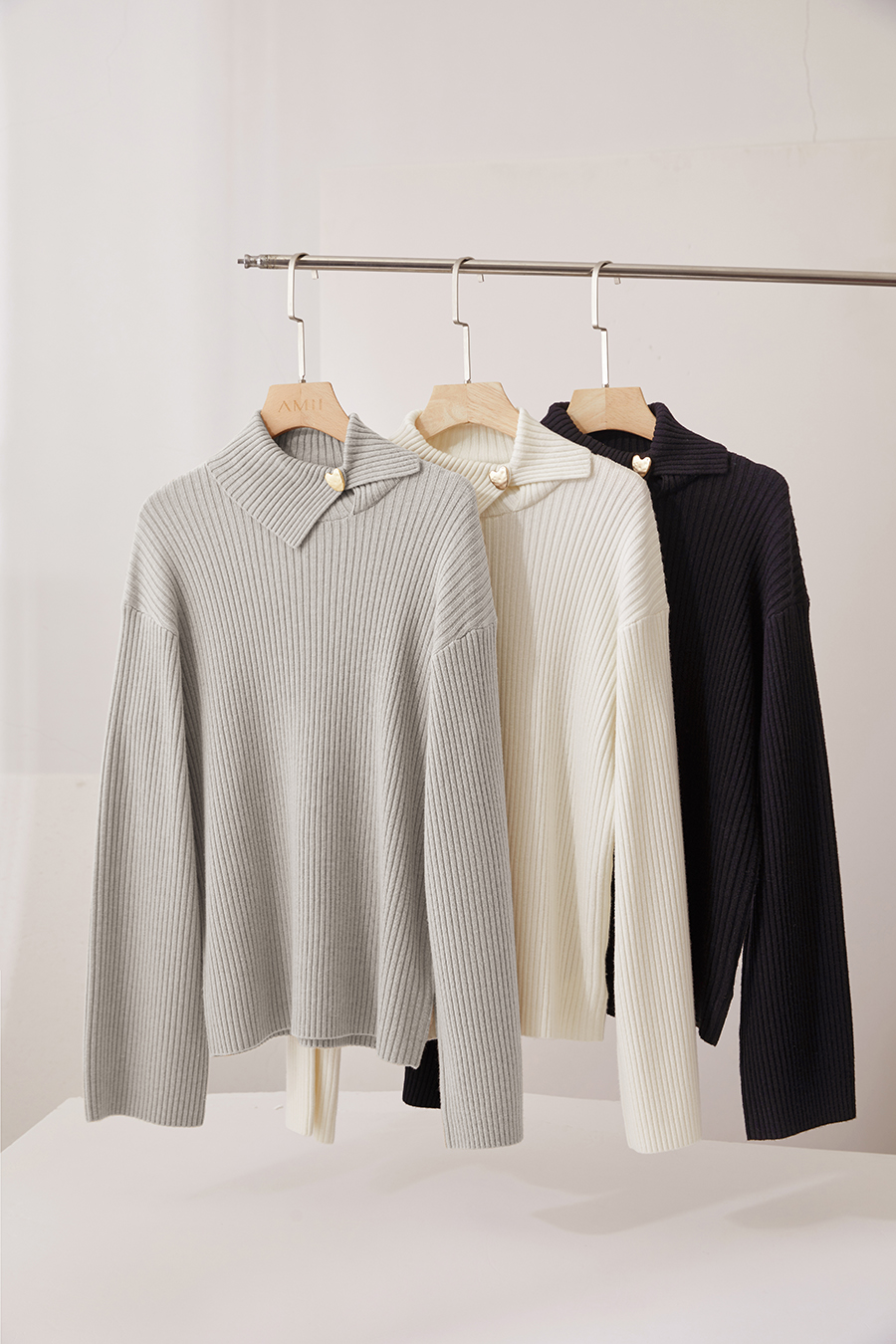 Lapel Drop-shoulder Sweater