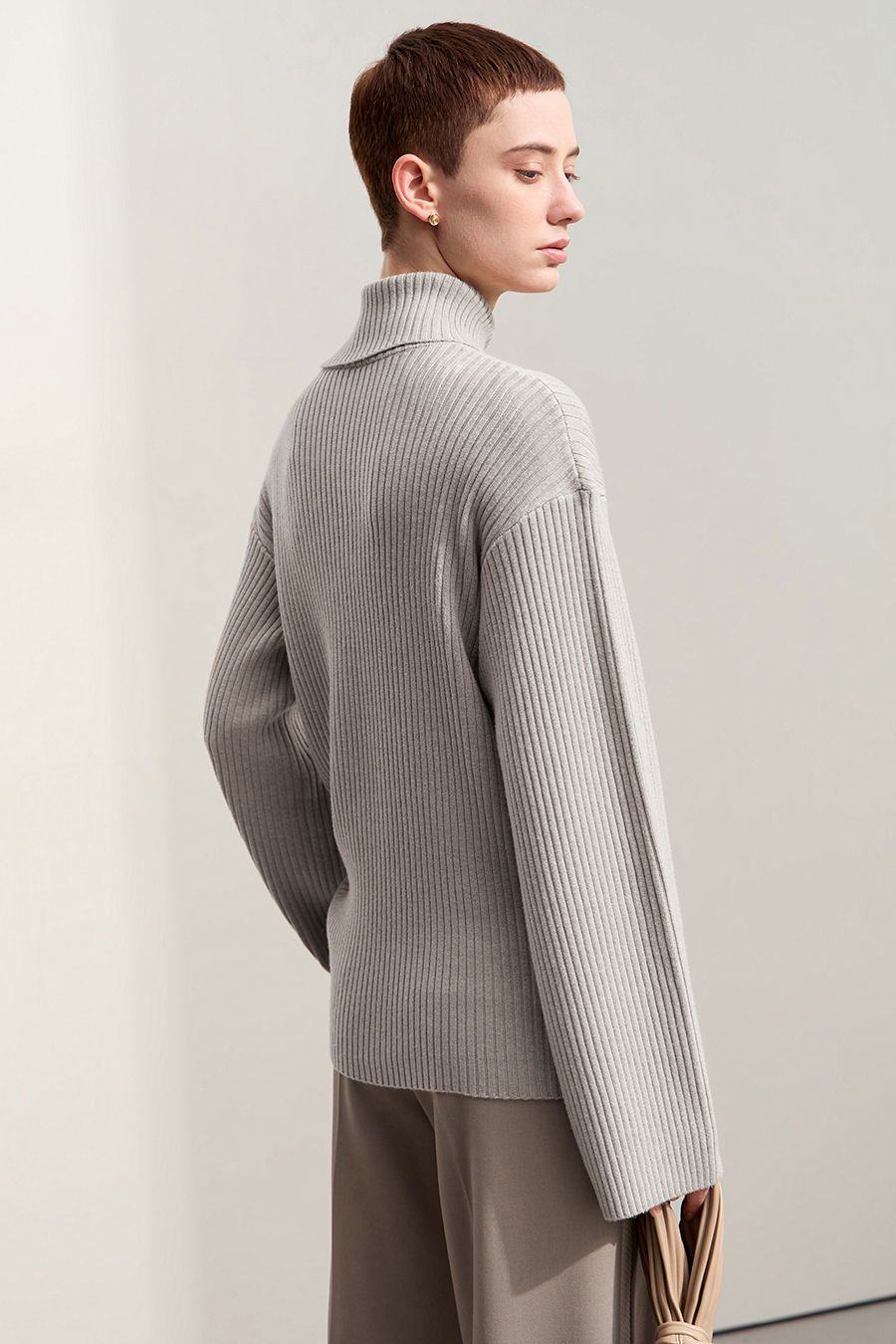 Lapel Drop-shoulder Sweater