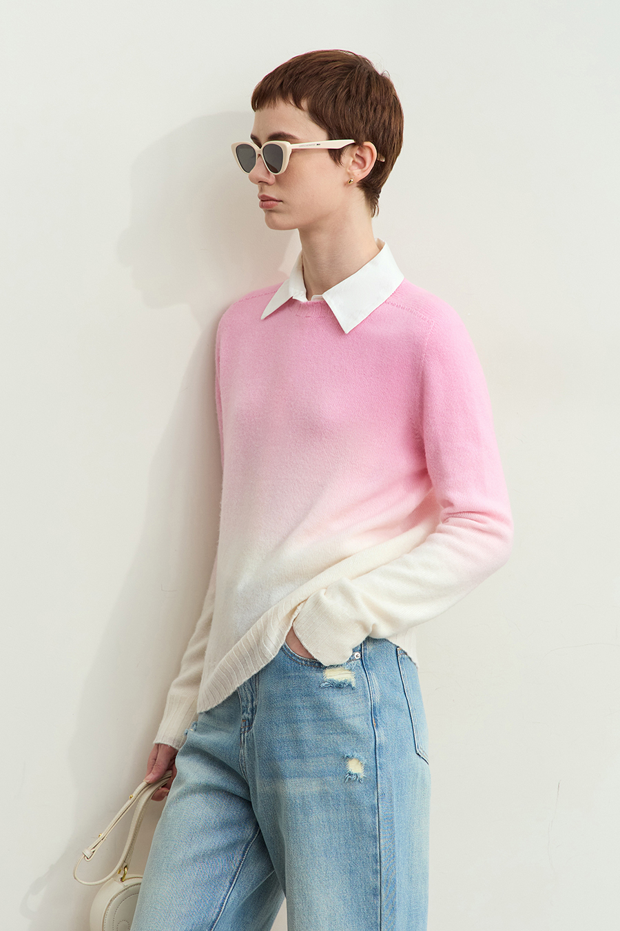 Crew Neck Seamless Ombre Sweater