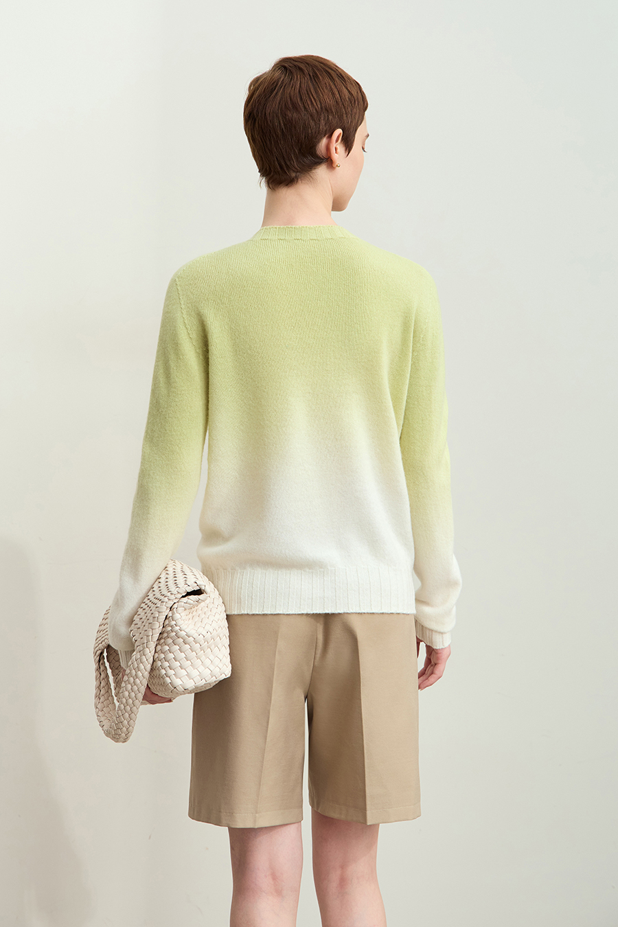 Crew Neck Seamless Ombre Sweater