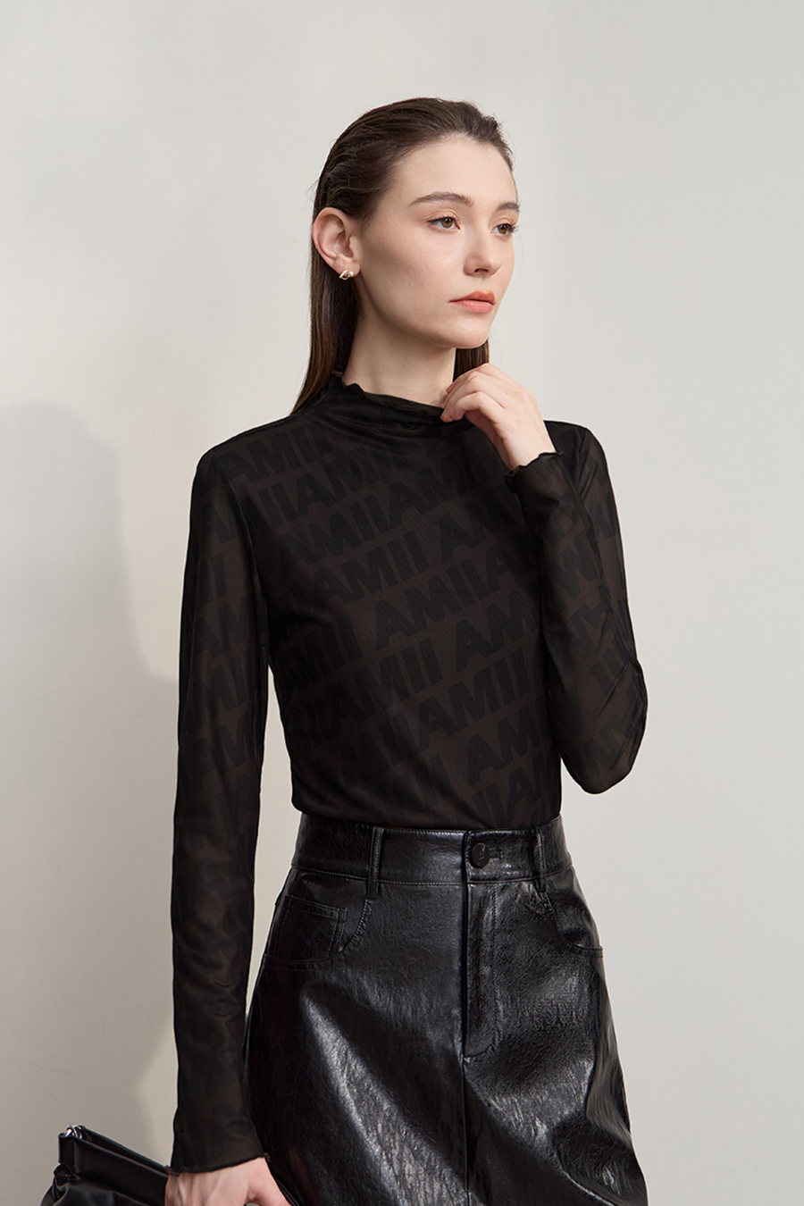 Letter Printed Slim Mesh T - Shirt|AMII-AMII.com