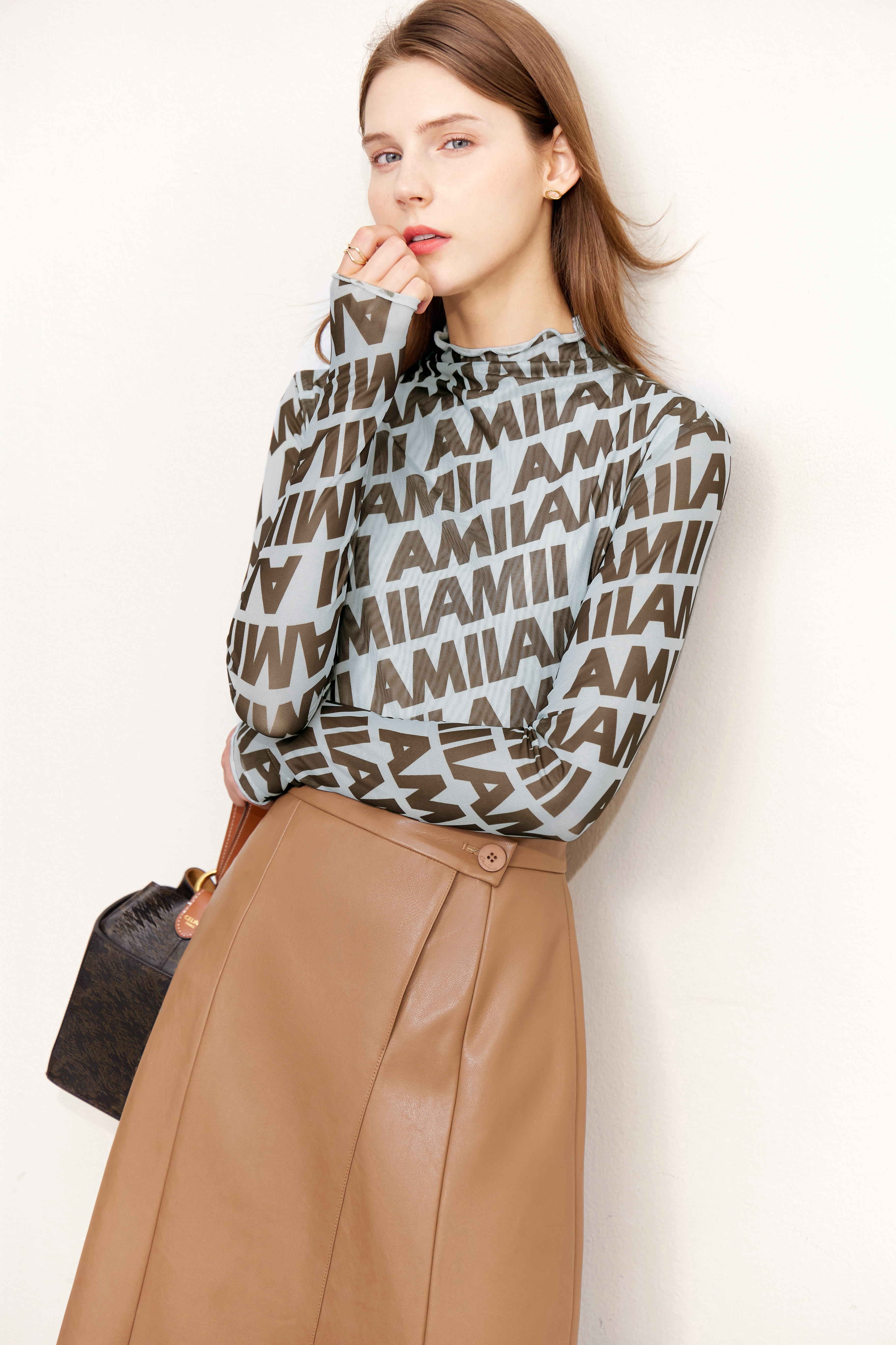 Letter Printed Slim Mesh T - Shirt|AMII-AMII.com