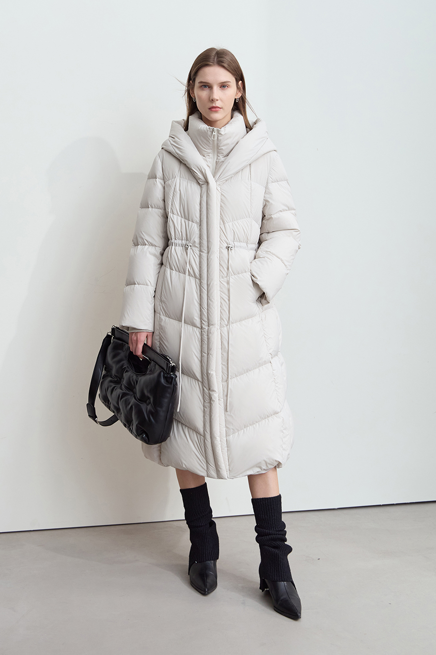 Graphene Hooded Down Jacket|AMII-AMII.com