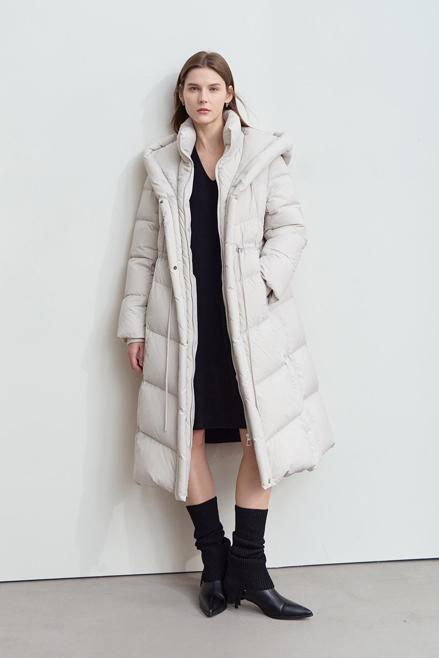 Graphene Hooded Down Jacket|AMII-AMII.com