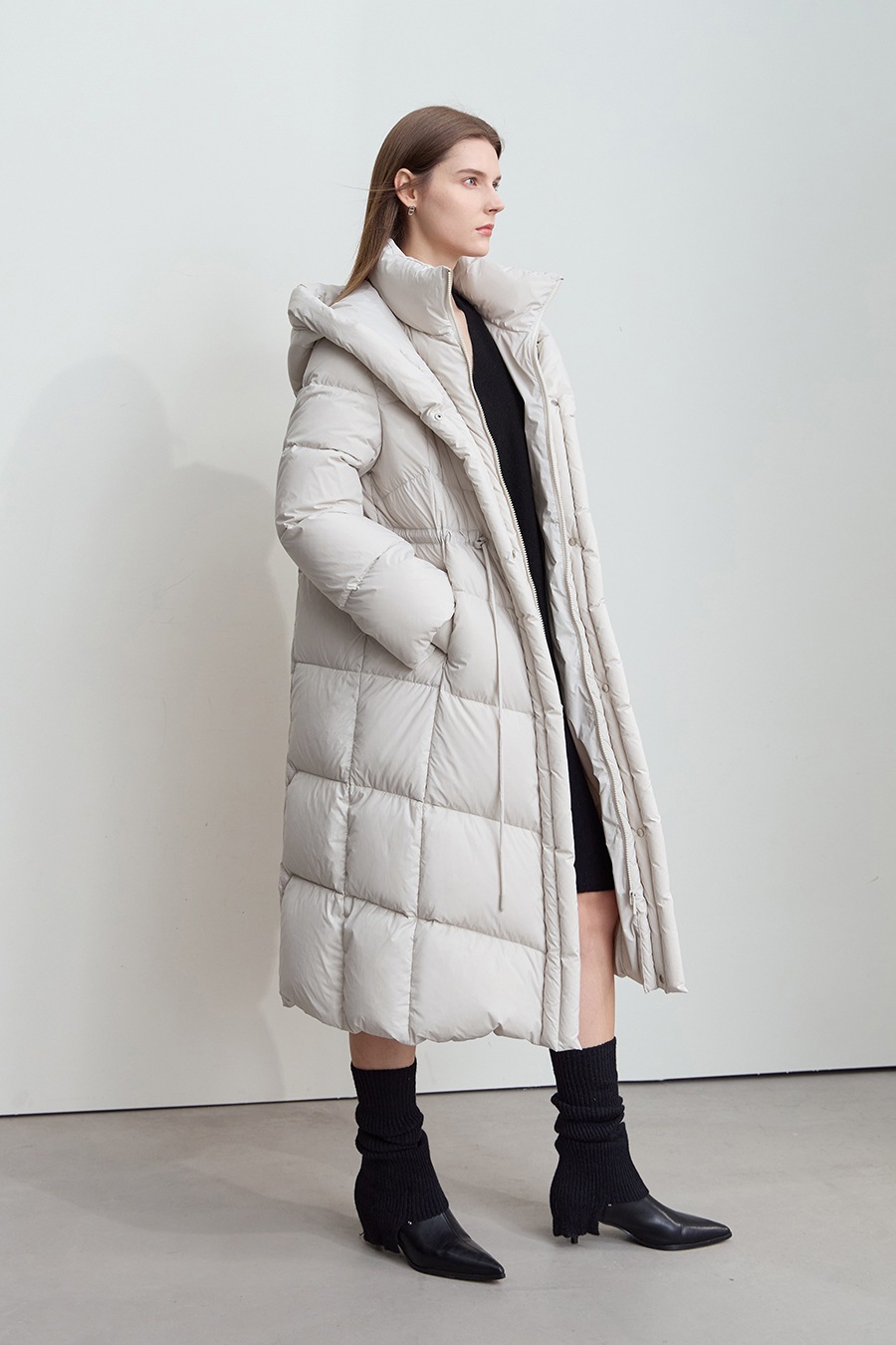 Graphene Hooded Down Jacket|AMII-AMII.com