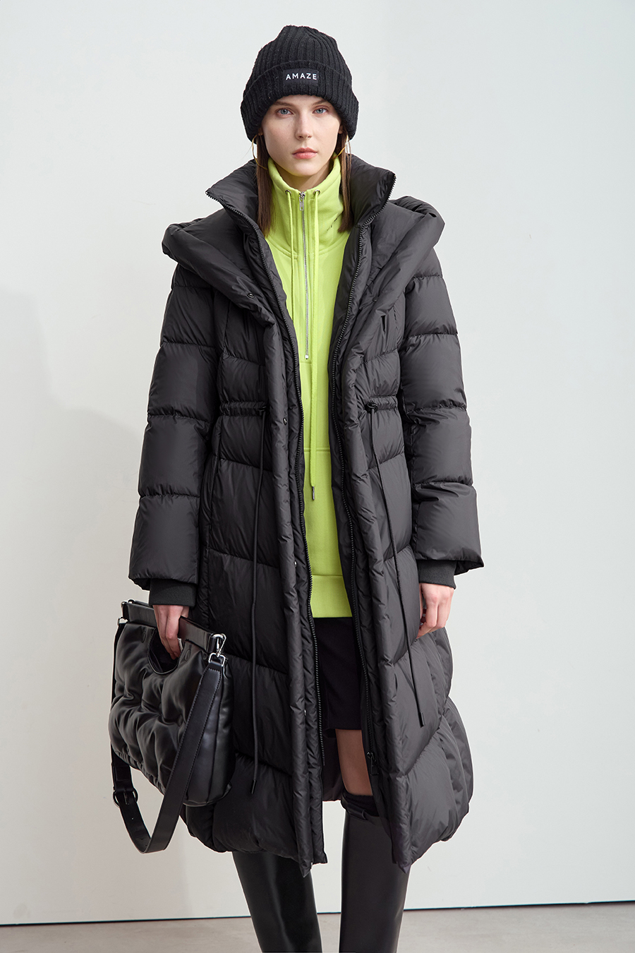 Graphene Hooded Down Jacket|AMII-AMII.com