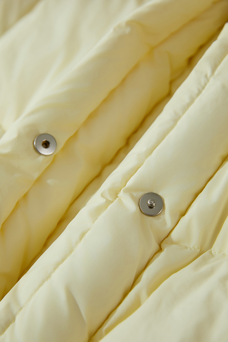 Graphene Hooded Down Jacket|AMII-AMII.com