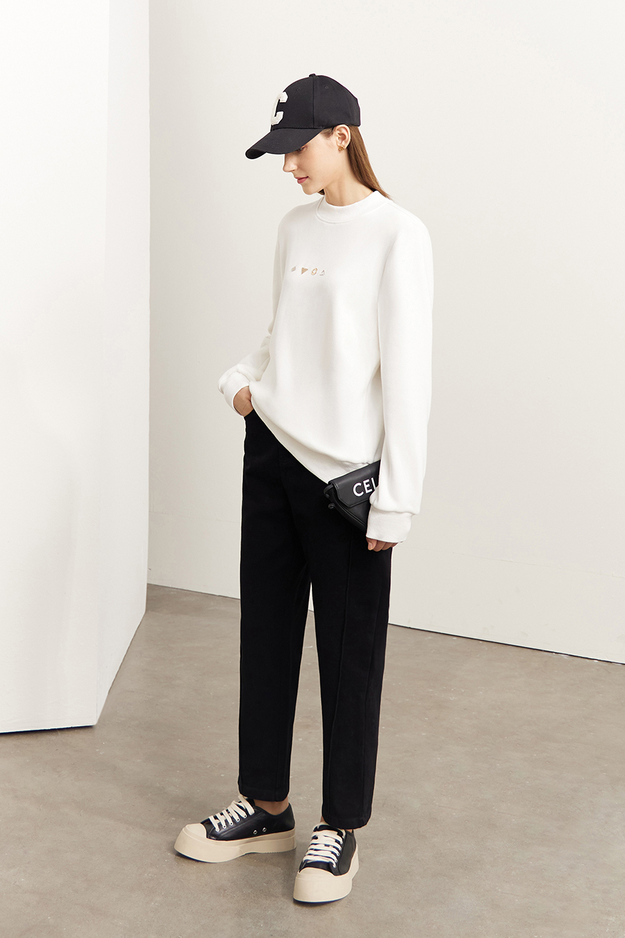 Geometric Metal Decoration Sweatshirt|AMII-AMII.com