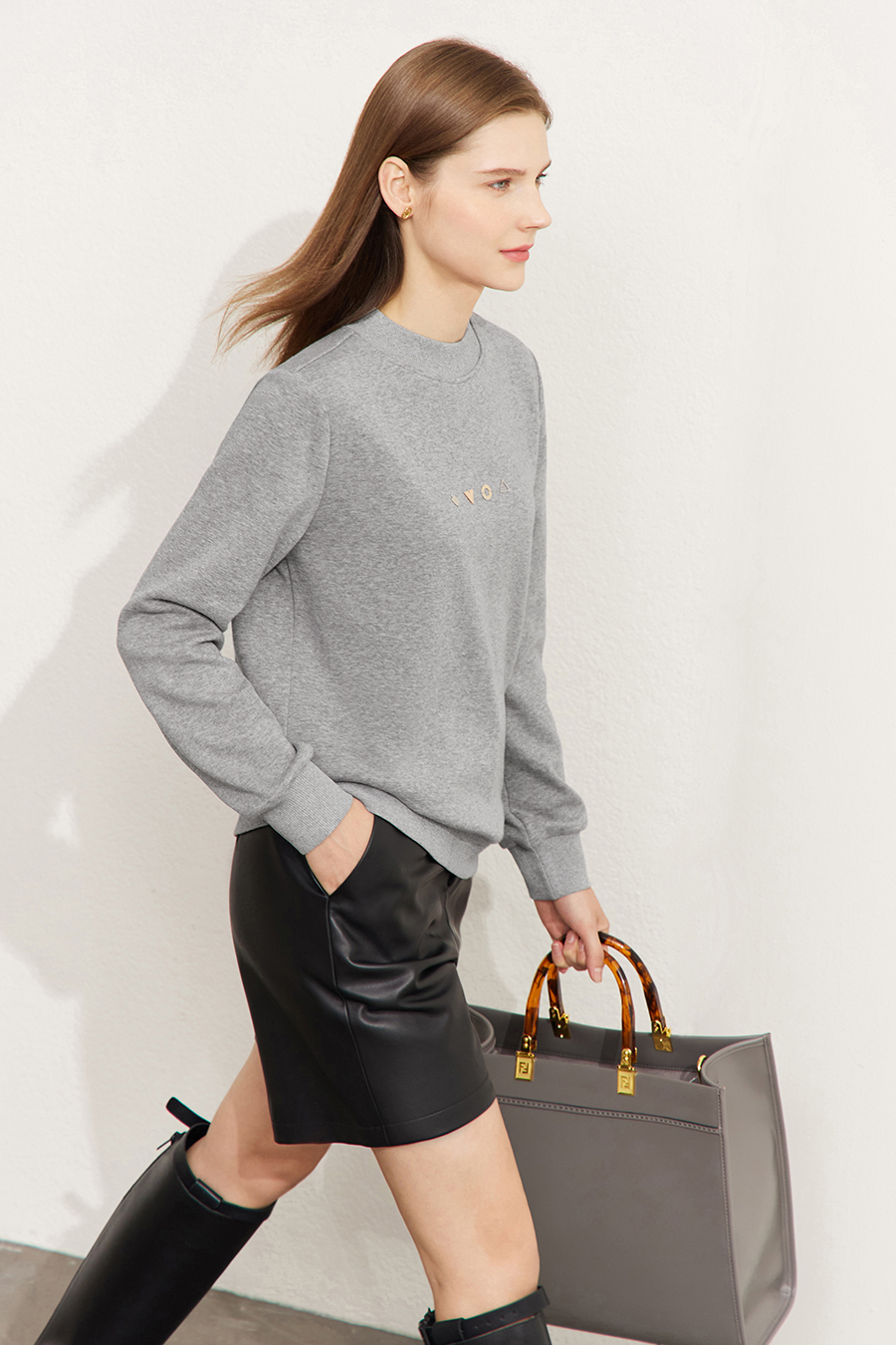 Geometric Metal Decoration Sweatshirt|AMII-AMII.com