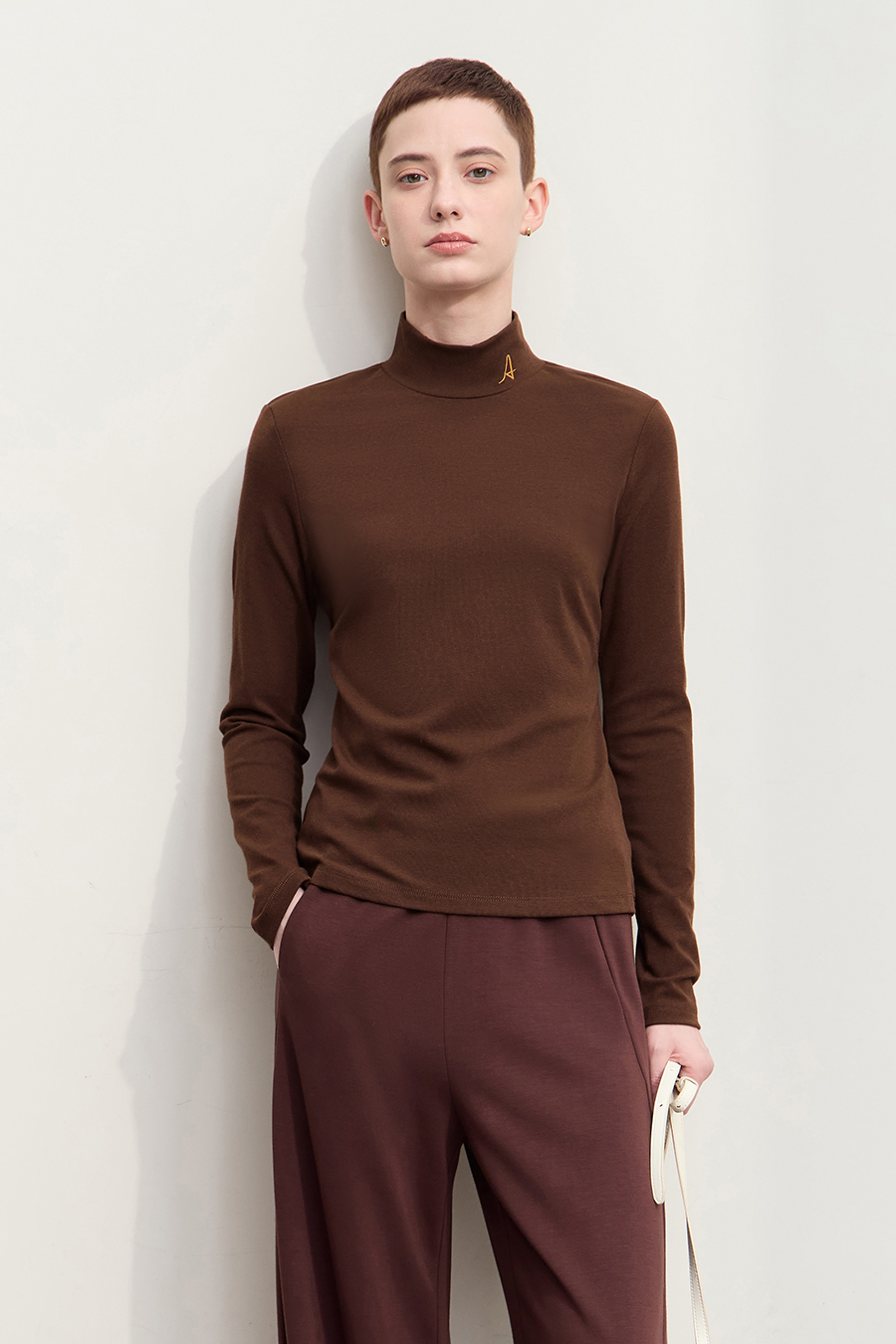 Letter Embroidered Brushed T-Shirt|AMII-AMII.com