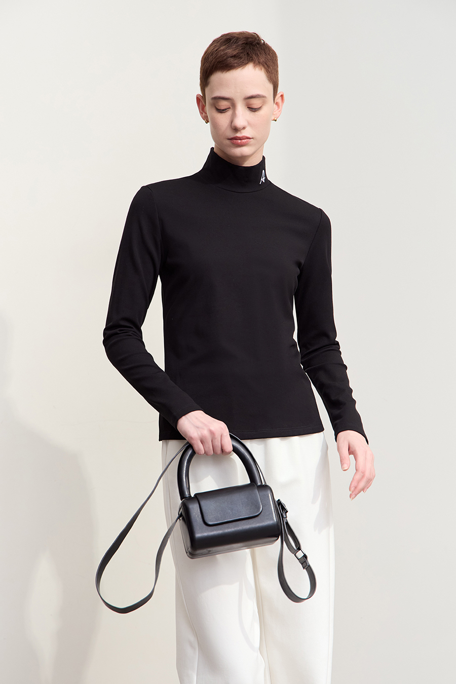 Letter Embroidered Brushed T-Shirt|AMII-AMII.com