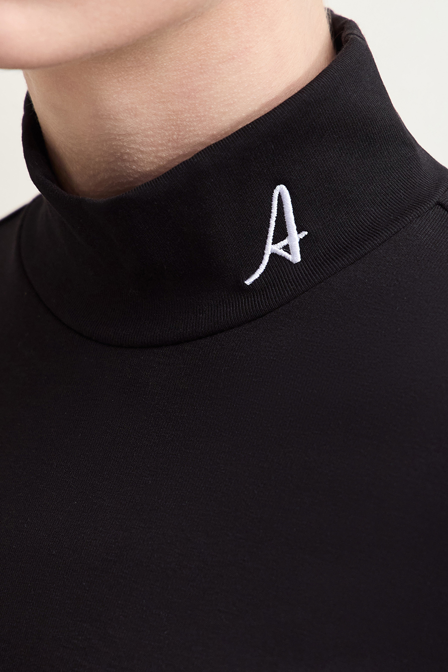 Letter Embroidered Brushed T-Shirt|AMII-AMII.com