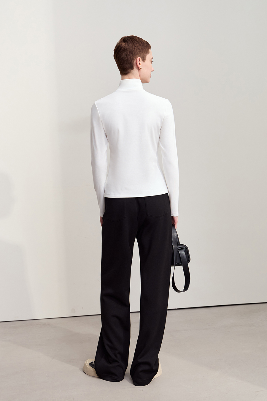 Letter Embroidered Brushed T-Shirt|AMII-AMII.com