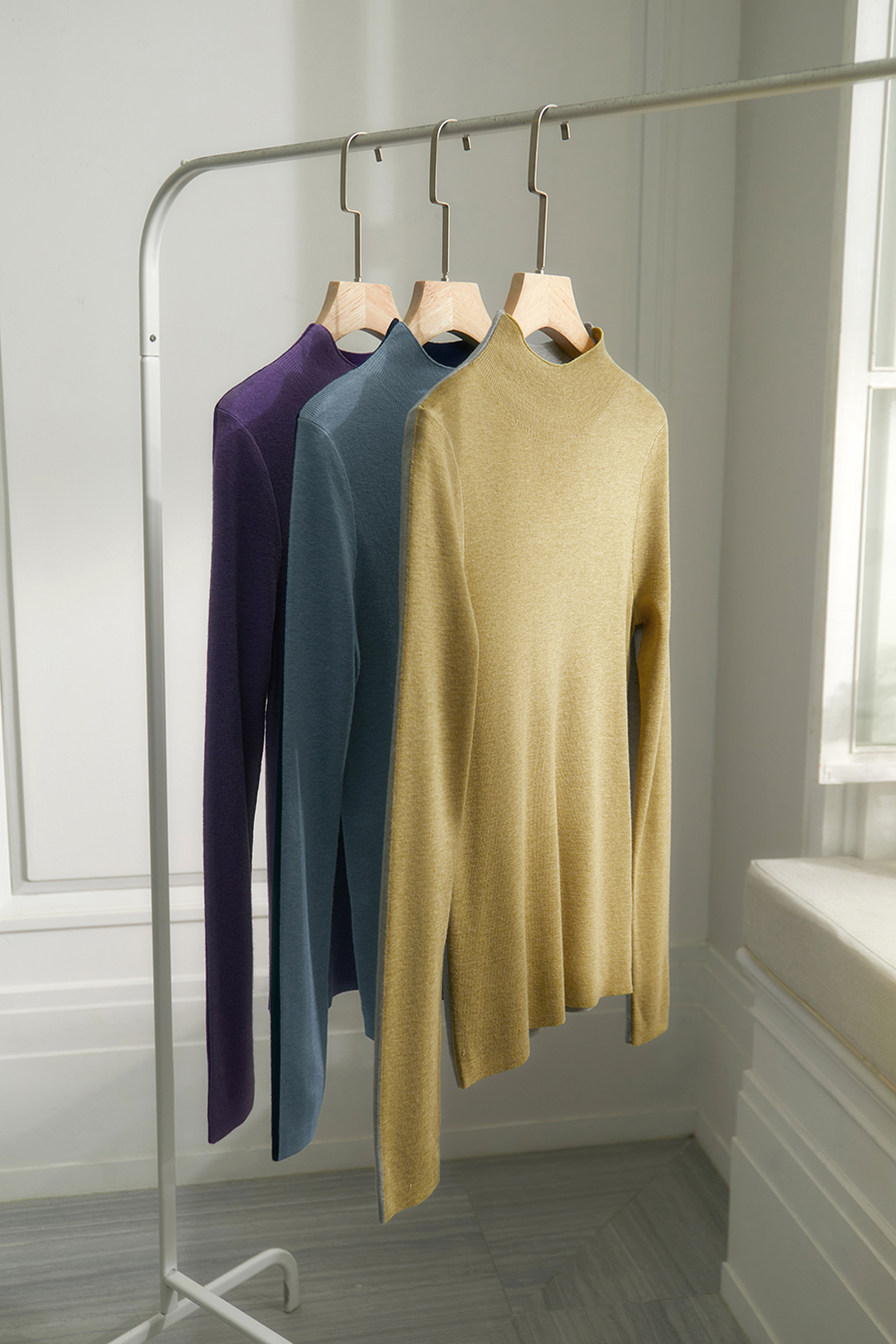 Mock Neck Contrast Color Reversible Knit Top