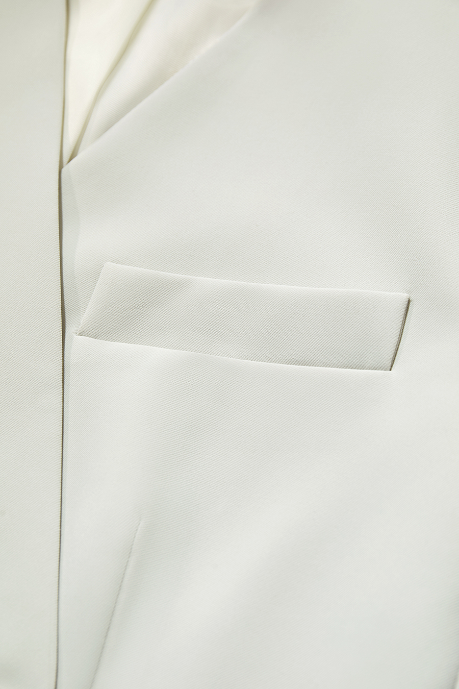 Short Double - button V - Neck Suit|AMII-AMII.com