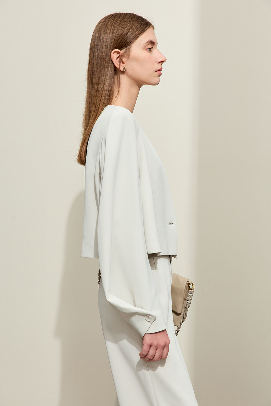 Short Double - button V - Neck Suit|AMII-AMII.com